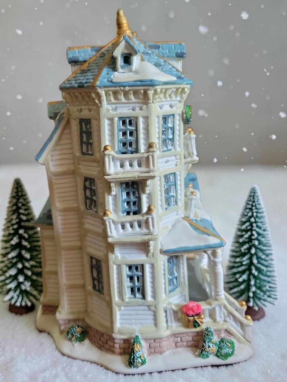 Vtg 2002 Lemax Village Collection Beaumont Inn Victorian #25691A Original Box - Picture 4 of 8